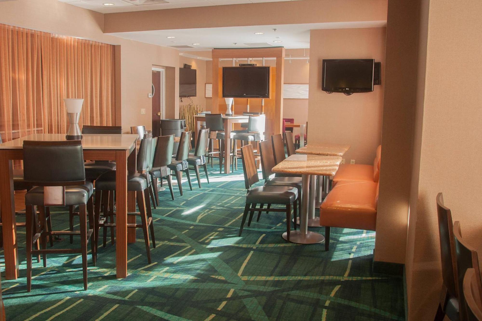 Hotel Springhill Pittsburgh 3*