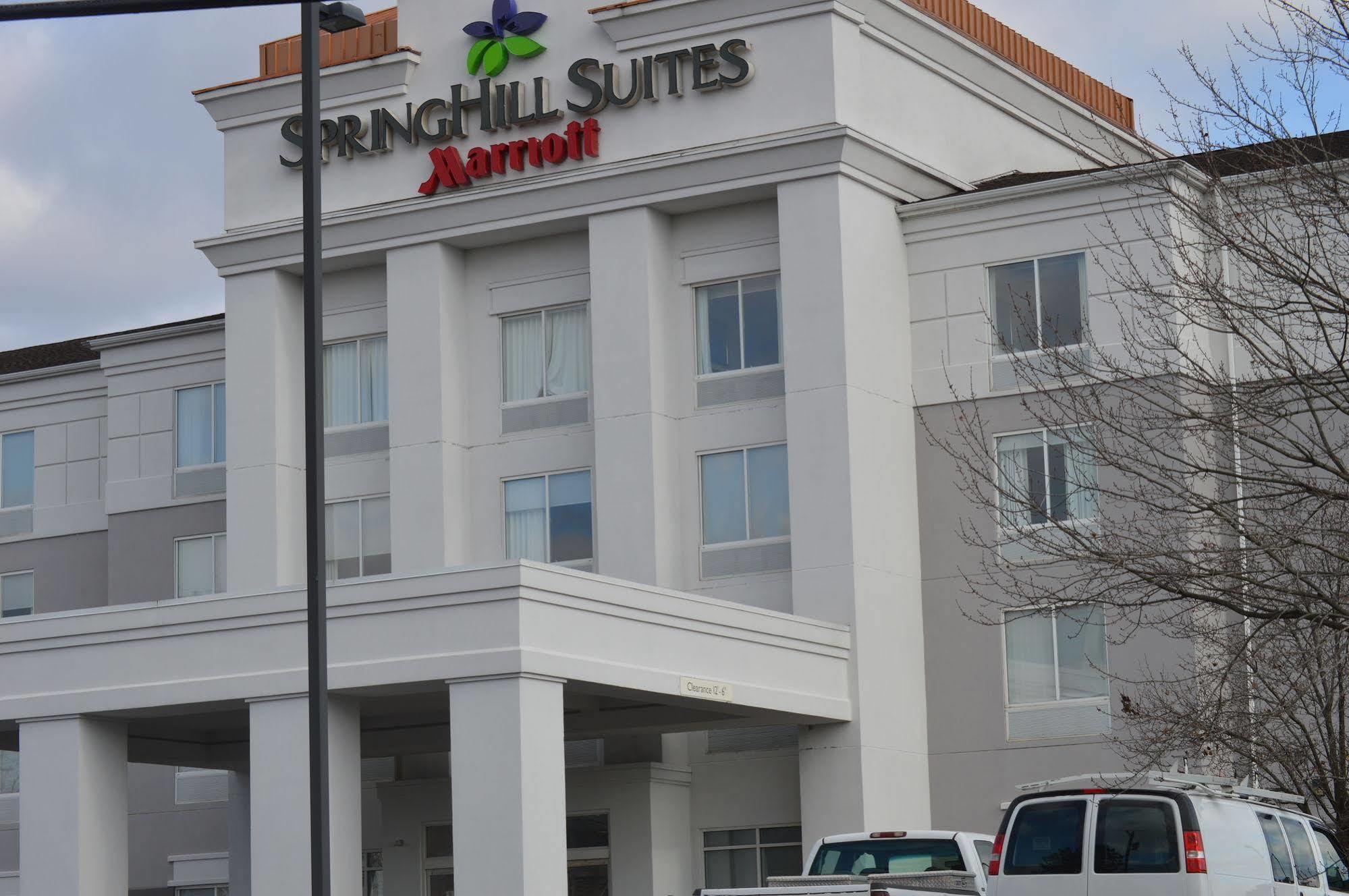 Hotel Springhill Pittsburgh 3*